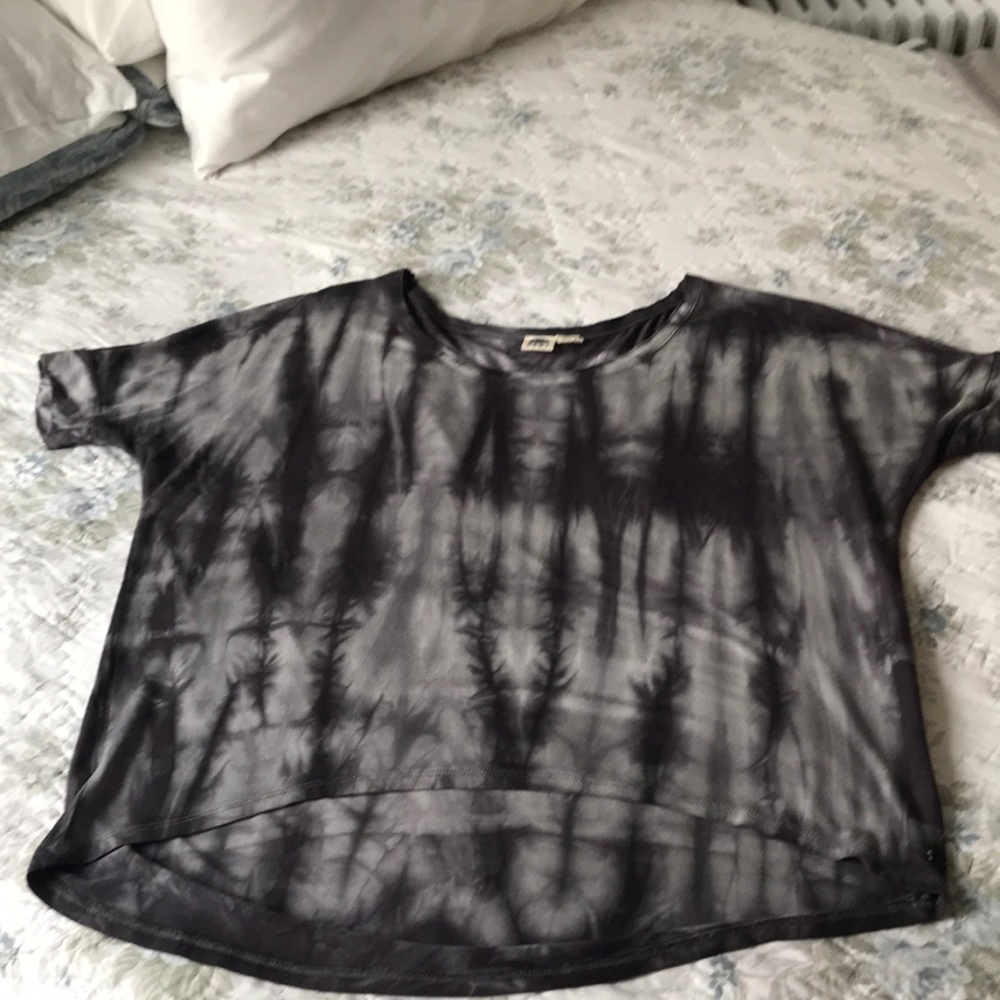Roxy tie dye tee like new never worn size large